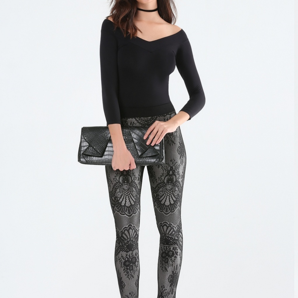 NEW! BEBE Lace Leggings, Size Large